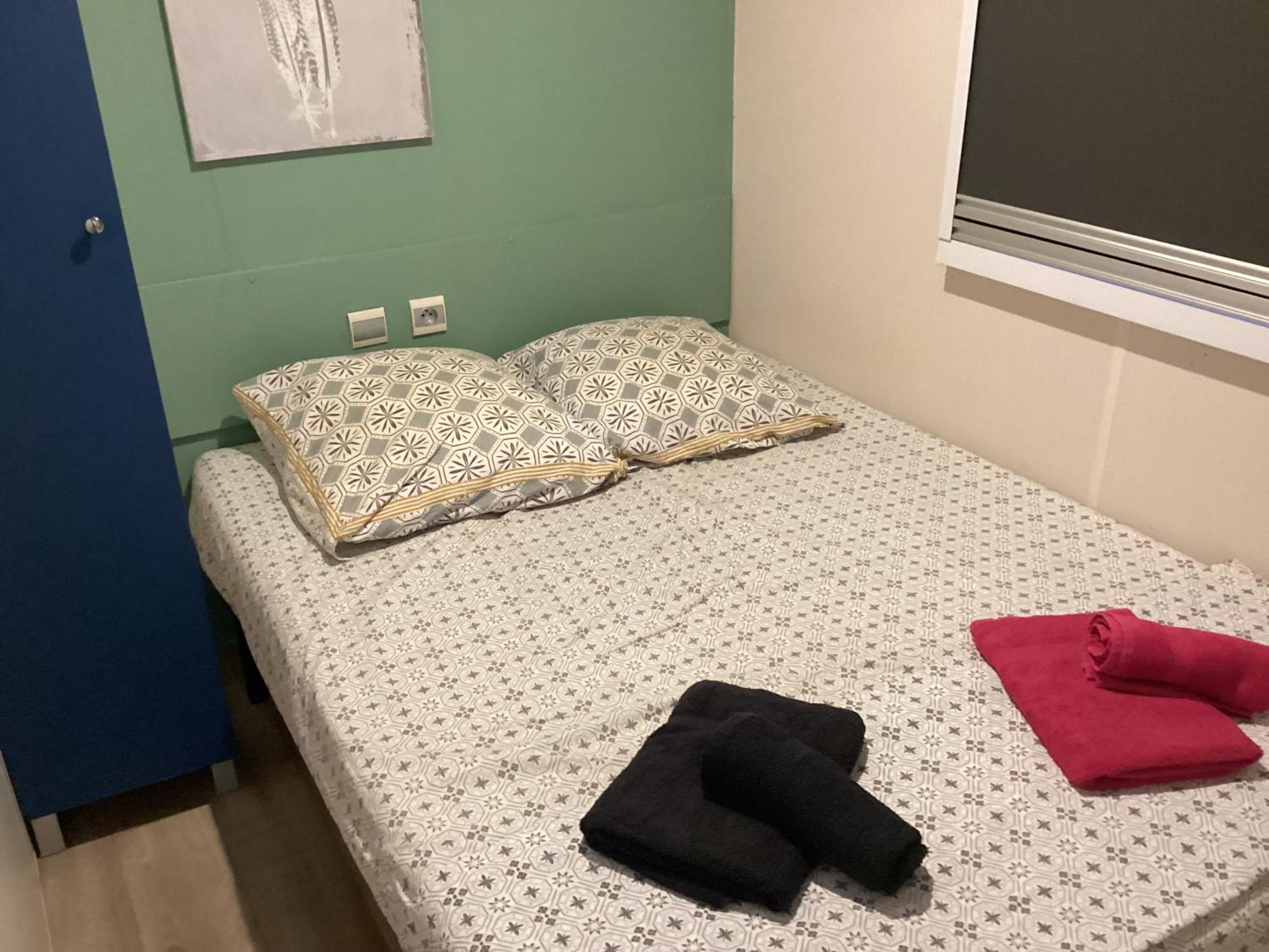 Frejus Tout Confort, Climatisation,Linge De Lit Et De Toilette, Coffre Fort, Ventilations Au Plafond Chambres Et Wifi Possible ภายนอก รูปภาพ