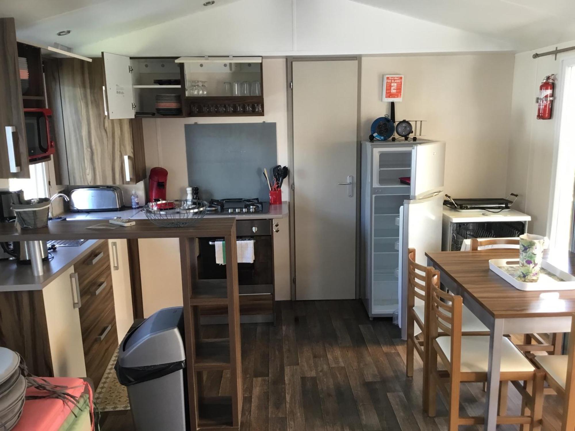Frejus Tout Confort, Climatisation,Linge De Lit Et De Toilette, Coffre Fort, Ventilations Au Plafond Chambres Et Wifi Possible ภายนอก รูปภาพ
